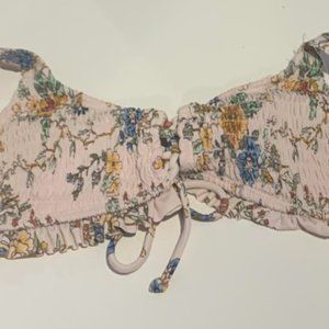 Super cute NEVER WORN swim top